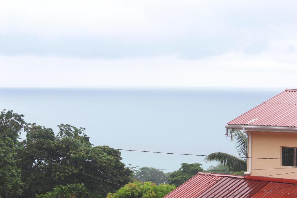 Korrine'S Cottage Horizon Beau Vallon  Extérieur photo