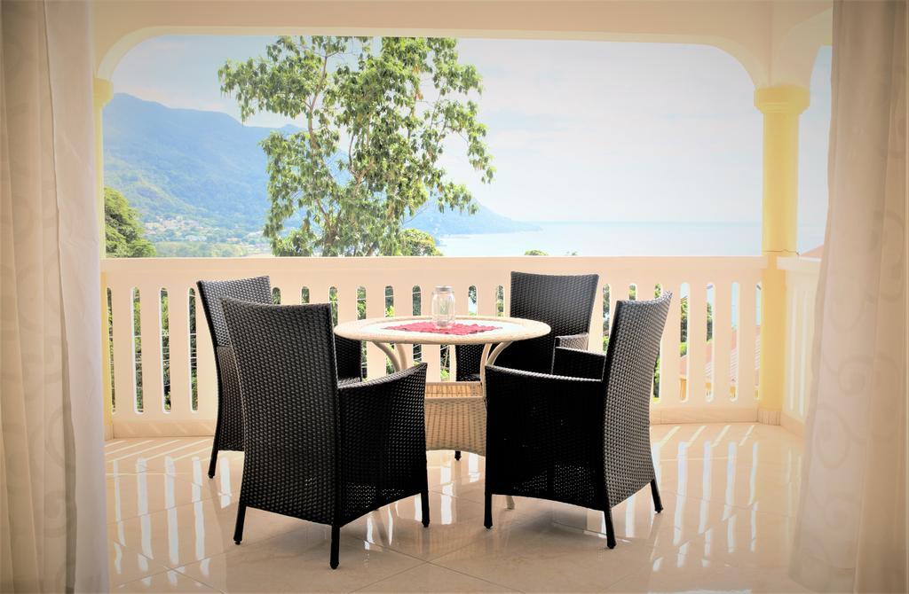 Korrine'S Cottage Horizon Beau Vallon  Extérieur photo