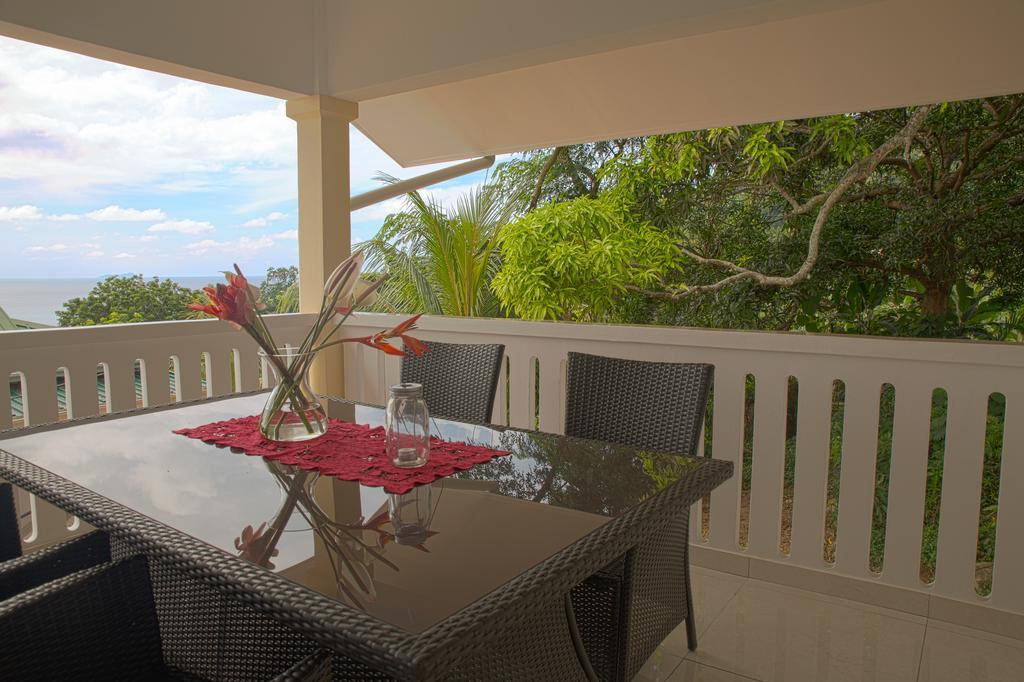 Korrine'S Cottage Horizon Beau Vallon  Extérieur photo